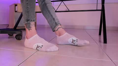 im your little femboy  ALEX   online show from 20, 12, 2025