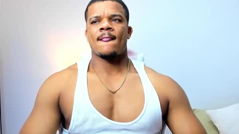 Snapshot of axelldasilva chatting on 28, 3, 2026 AXEL DA SILVA online show from 28, 3, 2026