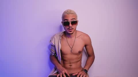 Axel online show from 4, 6, 2026