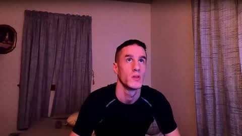 Snapshot of axl_fx chatting on 4, 12, 2024 Axl online show from 4, 12, 2024