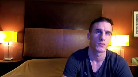 Snapshot of axl_fx chatting on 12, 12, 2024 Axl online show from 12, 12, 2024