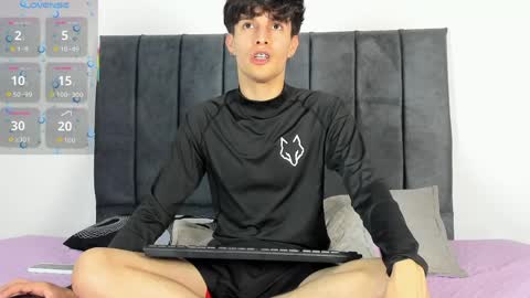 Axxxel  online show from 2, 4, 2026