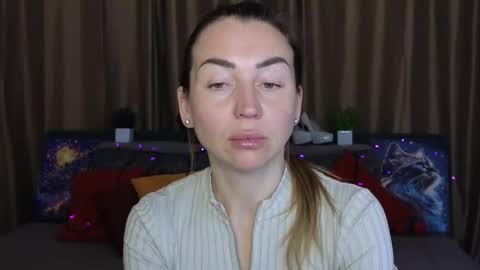 Jully online show from 19, 2, 2025