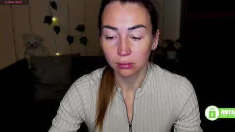 Jully online show from 24, 2, 2025