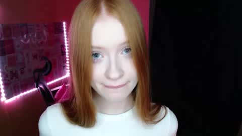 Snapshot of ayanagrrace chatting on 15, 12, 2025 Aya online show from 15, 12, 2025