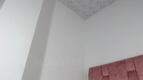 Ayla Sophia online show from 11, 12, 2024