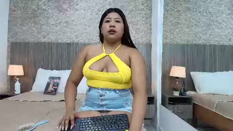 Ayleen Collins online show from 6, 7, 2026