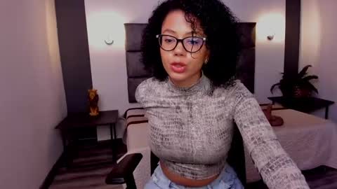 Ayleen online show from 1, 2, 2025