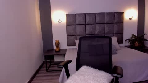 Ayleen online show from 13, 2, 2025