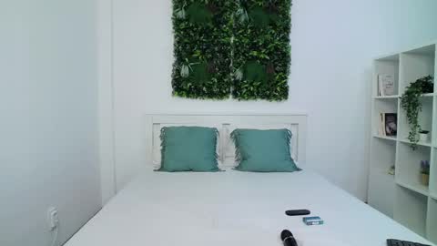 Snapshot of aylin_ross chatting on 13, 1, 2025 Aylin Ross online show from 13, 1, 2025