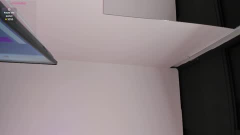 Snapshot of aylin_rousse chatting on 10, 9, 2025 ayllin online show from 10, 9, 2025