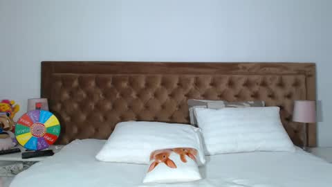 Aylin online show from 11, 3, 2025