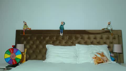 Aylin online show from 5, 12, 2025