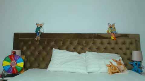 Aylin online show from 7, 1, 2026