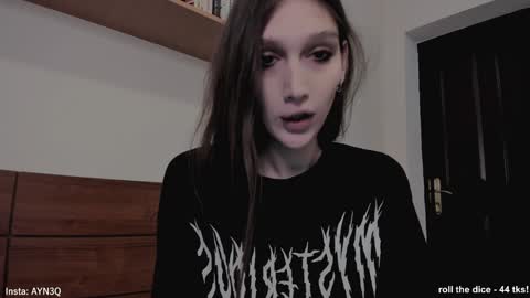 Snapshot of ayn3q chatting on 19, 1, 2025 AYNEK fansly online show from 19, 1, 2025