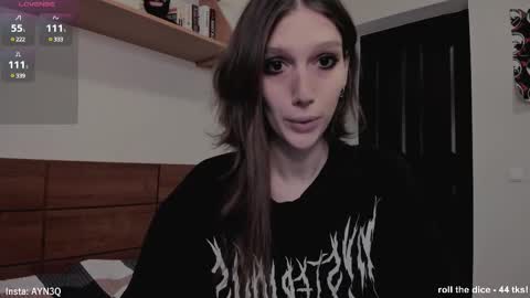 Snapshot of ayn3q chatting on 7, 3, 2025 AYNEK fansly online show from 7, 3, 2025