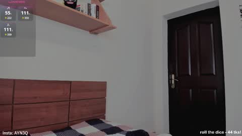 Snapshot of ayn3q chatting on 10, 3, 2025 AYNEK fansly online show from 10, 3, 2025