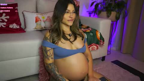 Ayra L online show from 13, 11, 2025