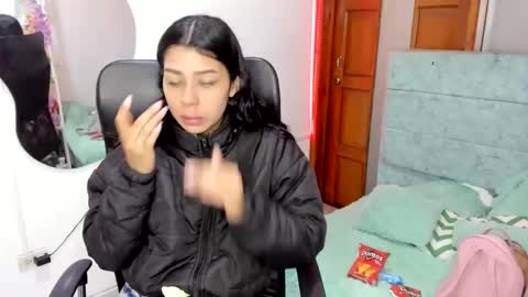 aysha_winxx online show from 6, 11, 2025