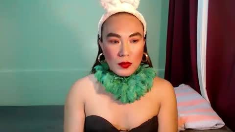 ayumi online show from 11, 9, 2025