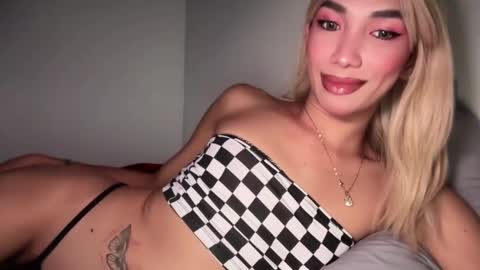 azalea_cum69 online show from 26, 5, 2026