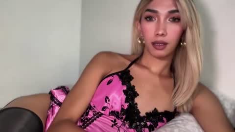 Snapshot of azalea_cum69 chatting on 14, 7, 2026 azalea_cum69 online show from 14, 7, 2026