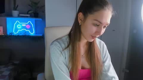 Snapshot of azeliaclark chatting on 28, 1, 2025 Sofia online show from 28, 1, 2025