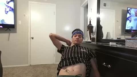 azell19 online show from 24, 2, 2025