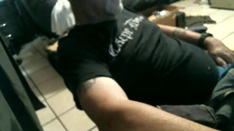 Snapshot of azjohnny chatting on 25, 5, 2026 azjohnny online show from 25, 5, 2026