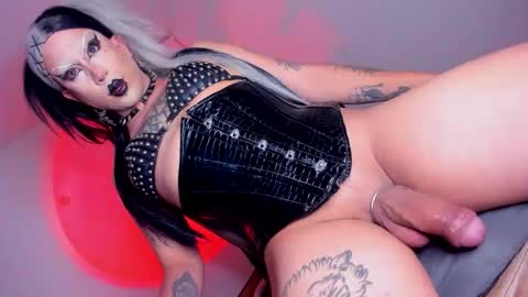 Snapshot of azulawitch chatting on 13, 11, 2025 azulawitch online show from 13, 11, 2025