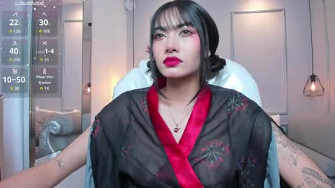 Azura online show from 30, 10, 2025