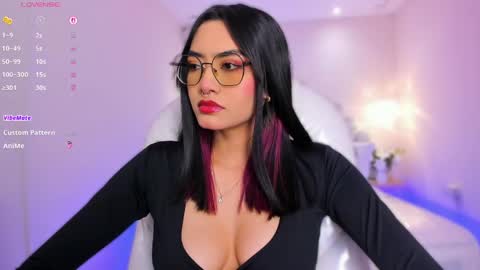Azura online show from 14, 5, 2026
