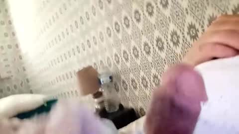 Snapshot of azze67 chatting on 30, 10, 2025 azze67 online show from 30, 10, 2025