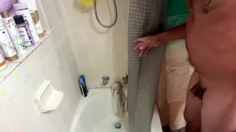 Htwnswangngape online show from 2, 12, 2025