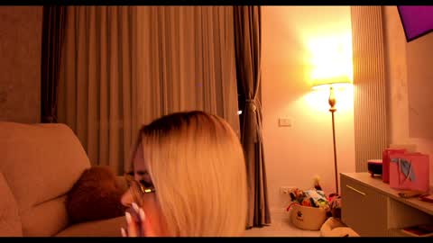 Snapshot of baaaybeee chatting on 29, 1, 2025 Alessia online show from 29, 1, 2025