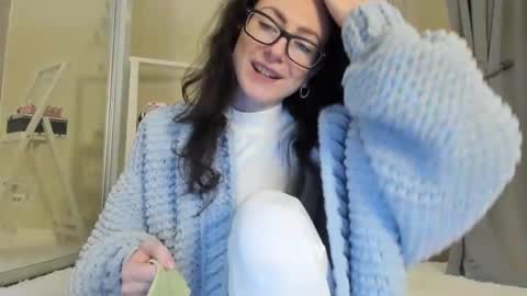 babby_jewel online show from 21, 2, 2025