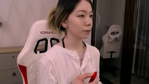 Snapshot of babby_rabbit_ chatting on 2, 12, 2025 Cute Raby online show from 2, 12, 2025