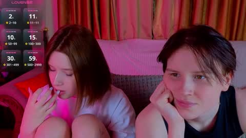 Snapshot of babees_eva chatting on 14, 10, 2025 Sweety Eva online show from 14, 10, 2025