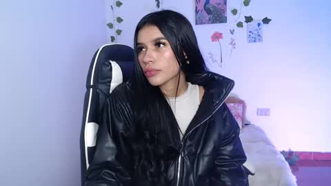 babenik_777 online show from 2, 11, 2025