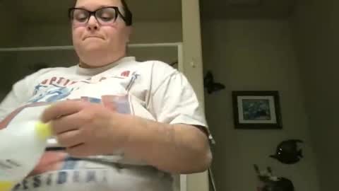 Snapshot of babesbubbles chatting on 5, 5, 2026 Carly online show from 5, 5, 2026