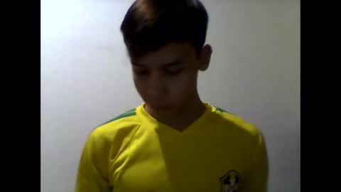 Snapshot of baby082311 chatting on 26, 11, 2025 baby082311 online show from 26, 11, 2025