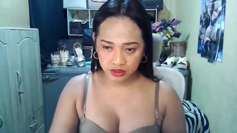 cassandra online show from 23, 11, 2025