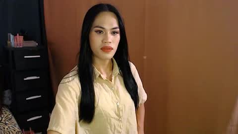 Snapshot of baby_fu chatting on 12, 9, 2025 Nathalia online show from 12, 9, 2025
