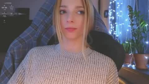 Snapshot of baby_gopn1k chatting on 10, 12, 2024 baby gopn1k online show from 10, 12, 2024