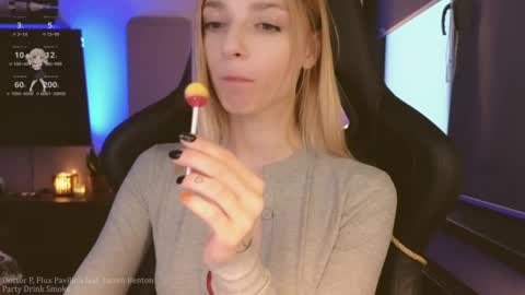 Snapshot of baby_gopn1k chatting on 18, 2, 2025 baby gopn1k online show from 18, 2, 2025