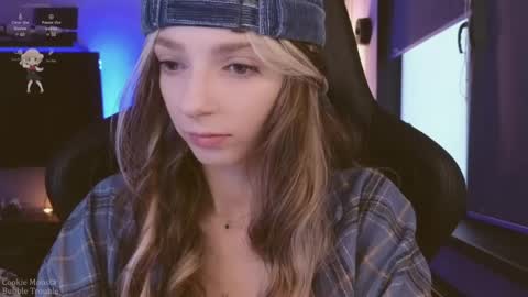 Snapshot of baby_gopn1k chatting on 3, 3, 2025 baby gopn1k online show from 3, 3, 2025