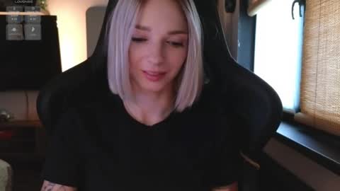 Snapshot of baby_gopn1k chatting on 17, 10, 2025 baby gopn1k online show from 17, 10, 2025