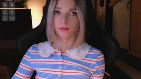 Snapshot of baby_gopn1k chatting on 13, 11, 2025 baby gopn1k online show from 13, 11, 2025