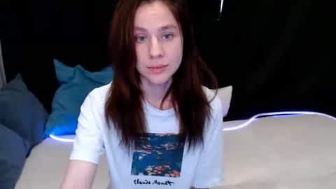 baby_kitte online show from 20, 12, 2024