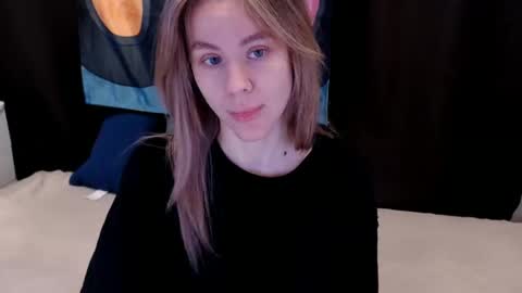 baby_kitte online show from 21, 1, 2025